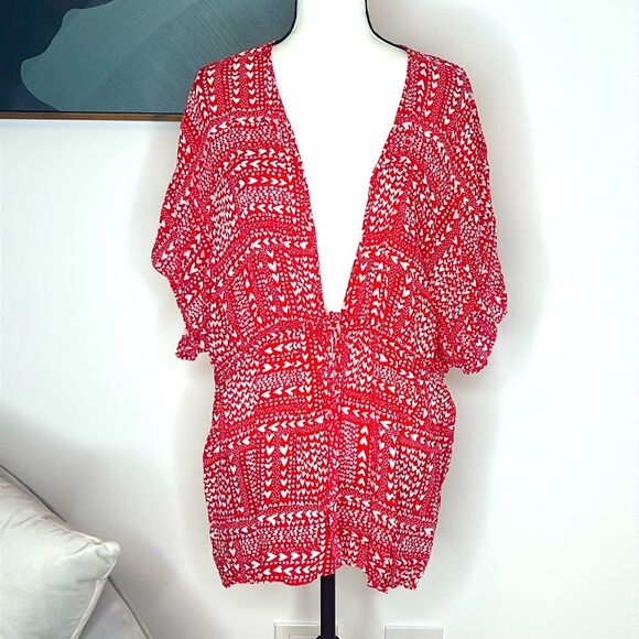 Victoria’s Secret red and white heart kimono, one size - Picture 1 of 6